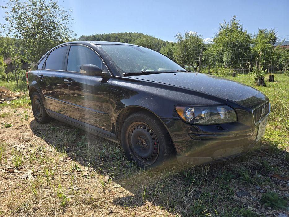 VOLVO S40