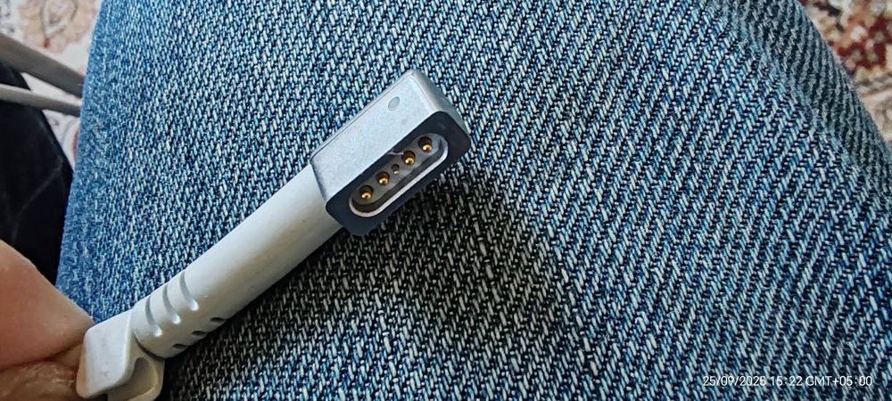 Блок питания оригинал для Macbook Air