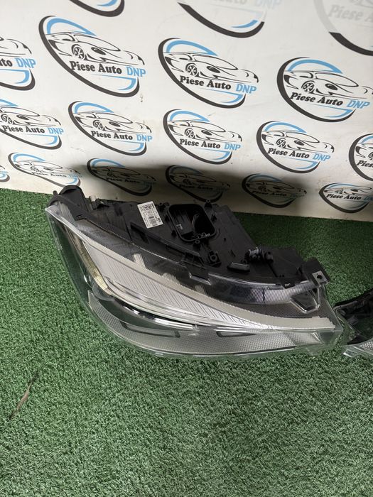 Far stanga dreapta Bmw seria 3 GT F34 lci facelift adaptive led