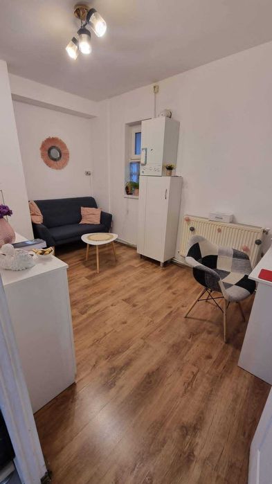 Vând dotări complete magazin naturist