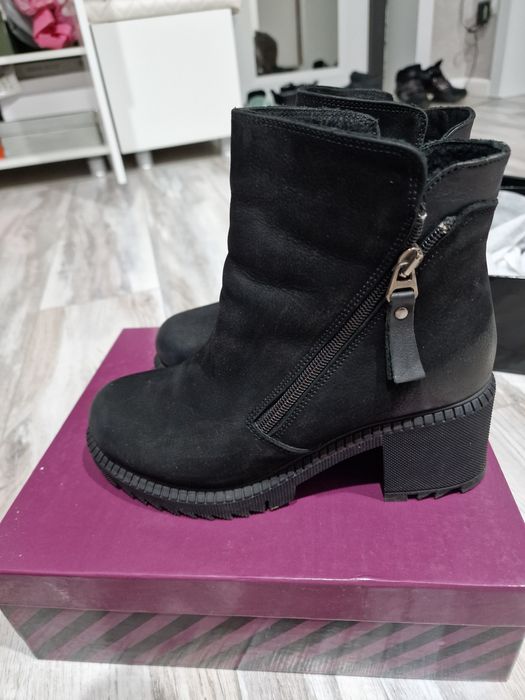 Продам ботинки турция