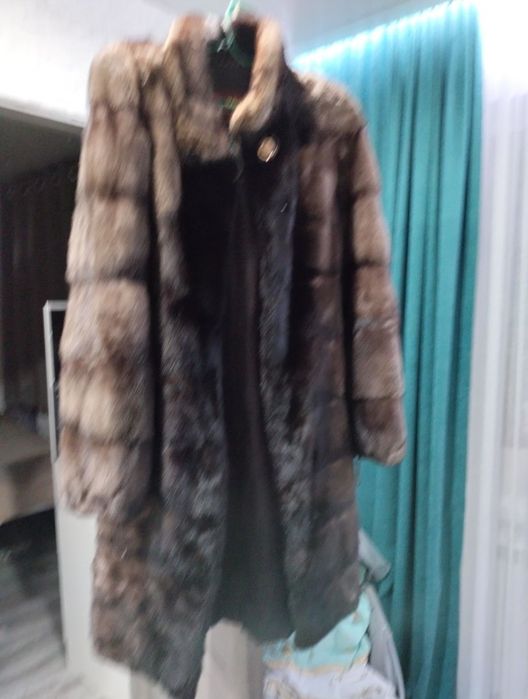Продам норковую шубу