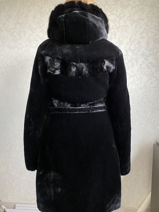 Продам шубу из мутона и норки