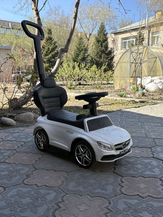 Детская машина Мерседес, Ауди