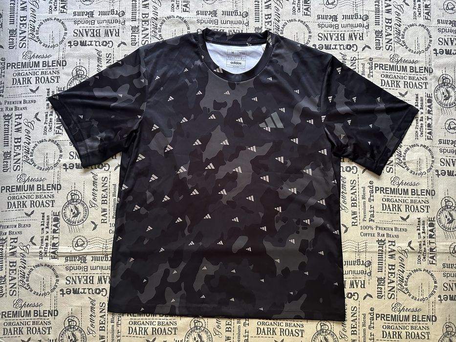 Adidas camouflage original тениска.M