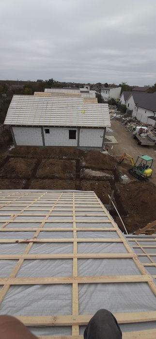 Excavari,piconari, bobcat ,sapaturi