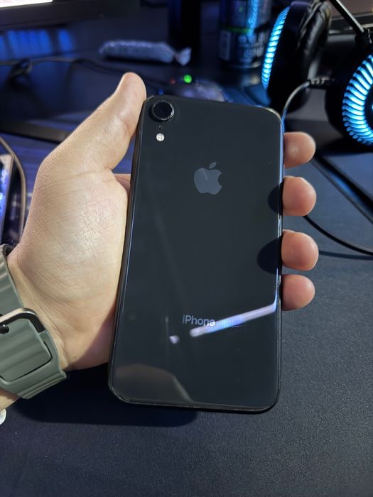 Iphone Xr 64 gb.
