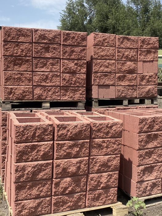 Сплитерные блоки рваный кирпич брусчатка шляпы