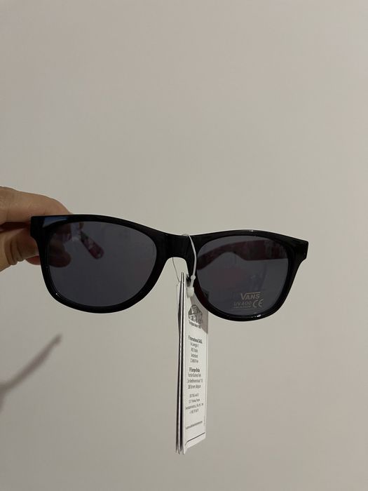 Очки солнечные продам