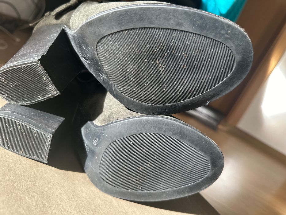 Дамски обувки - естествена кожа Bata