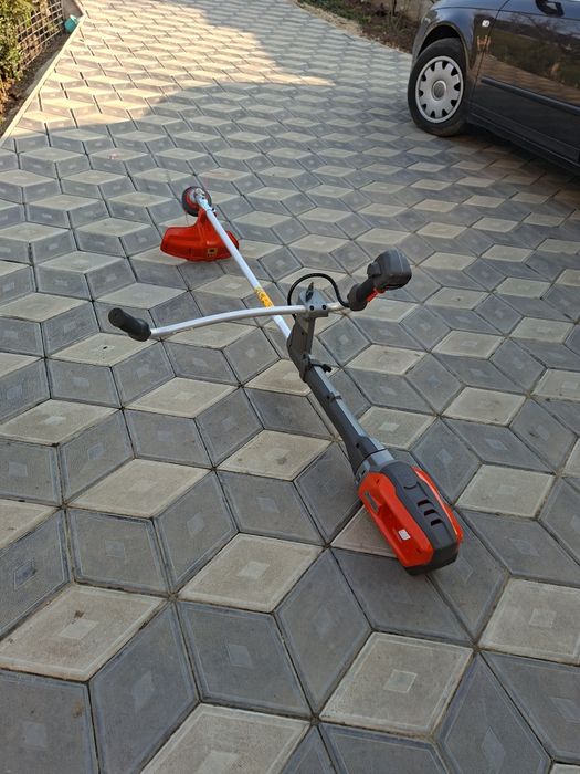 Motocoasa Husqvarna 535 IRXT Nouă