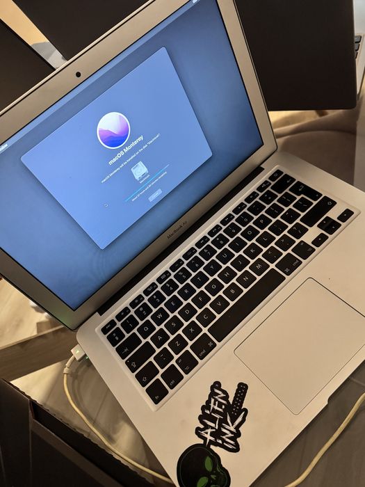 Apple Macbook Air 13