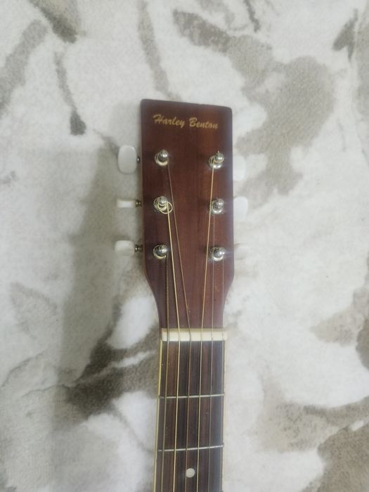 Chitara acustica Harley Benton