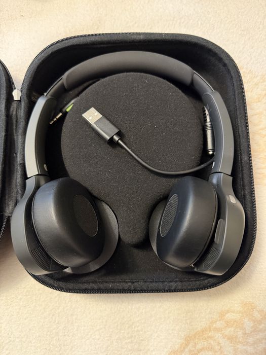 Casti Cisco 730 Wireless Dual On-ear Headset USB-A Bundle Carbon Negru