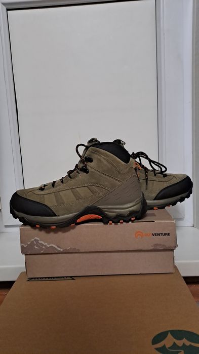 Ботинки спортивные