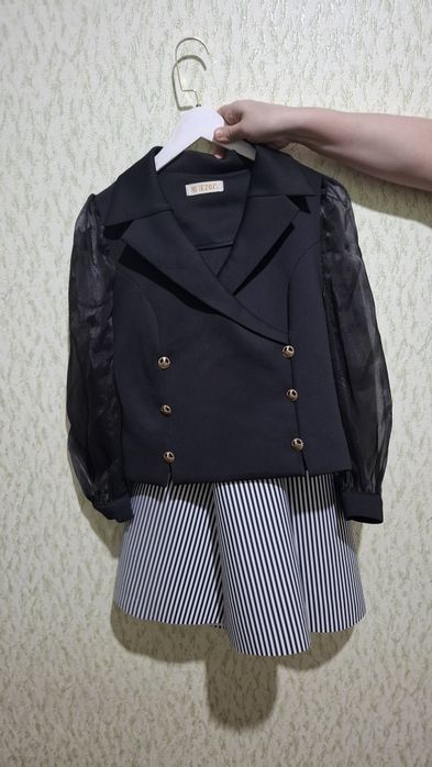 Kofta-yubka sotiladi.