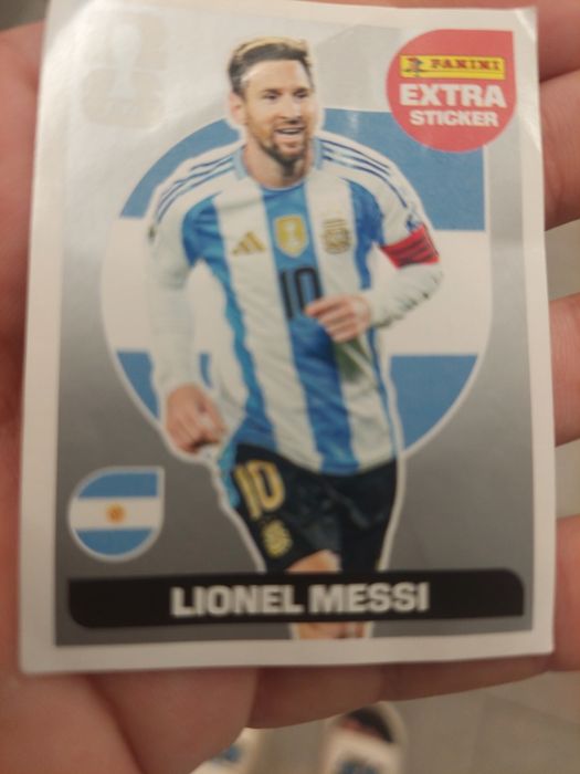 Lionel messi silver extra sticker