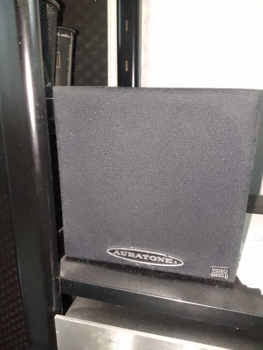 Monitoare audio studio profesionale