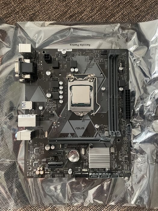 Placa de baza PRIME H310M-K R2.0 si Procesor i5 9600K 3.7GHz