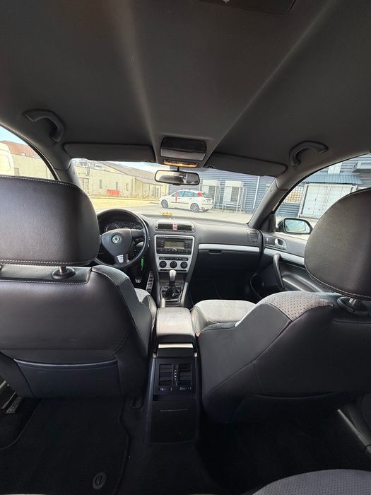 Vând Skoda Octavia vrs