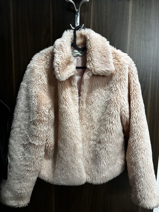 Розово пухено яке