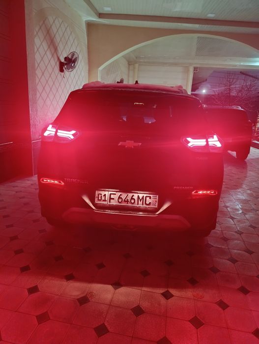 Трекер 2 Тоза мошина