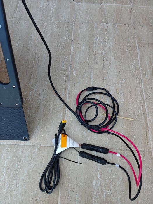 Преносим соларен панел 120W BLUETTI PV120S