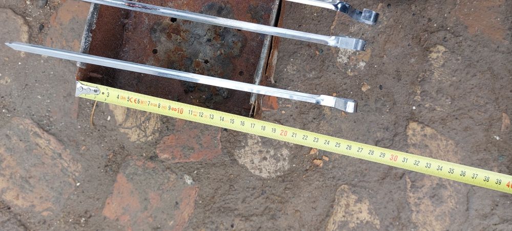 Мангал с шампурами