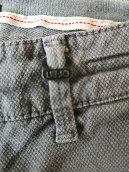 Pantaloni bărbătești LIU JO Uomo, mărimea 44, gri, fabricați în Italia