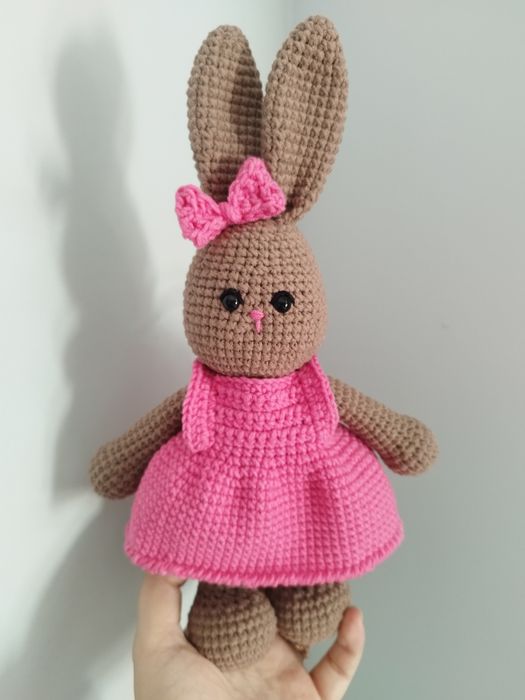 Плетено зайче на една кука