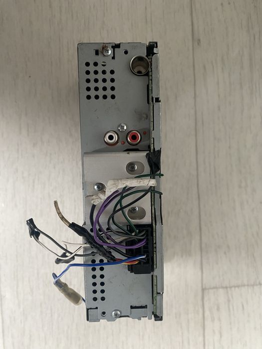 Автомагнитола в хорошем состоянии