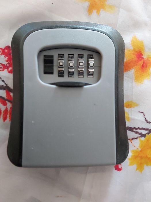 КАТИНАР Сейф за ключове