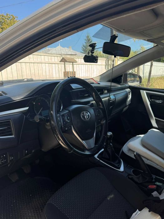 TOYOTA Corolla 2014 — imagine 4