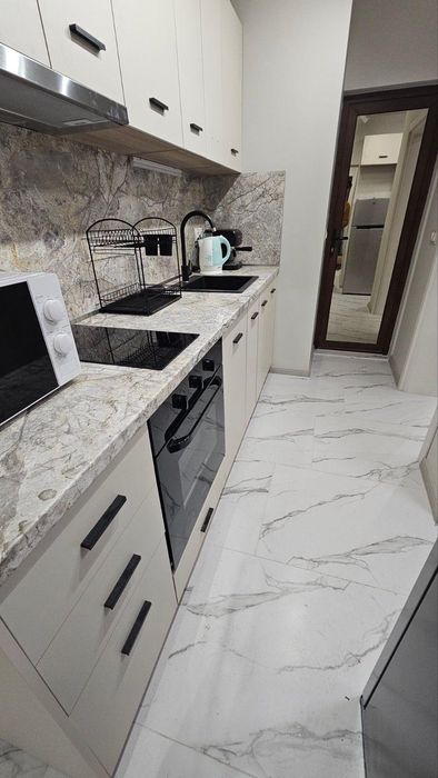 Етаж от къща, под наем, Цветен квартал