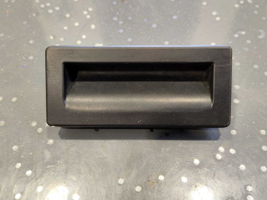 Buton / Mâner Deschidere Portbagaj Original VW / Skoda / Seat - 3V0827566