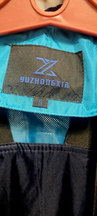 Женская одежда. Л