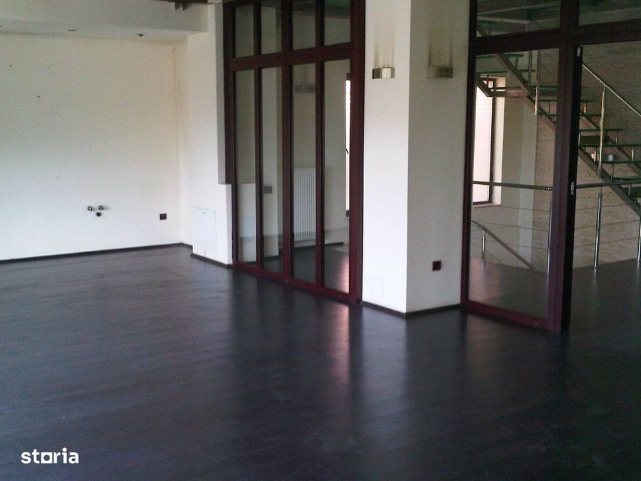 5 Camere Mansarda| Oportunitate De Investitie| Multiple Optiuni De Fo — fotografia 3