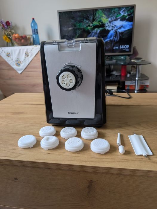 Mașina de făcut paste Silvercrest