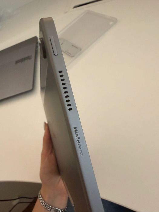 Таблет Lenovo TB311XU