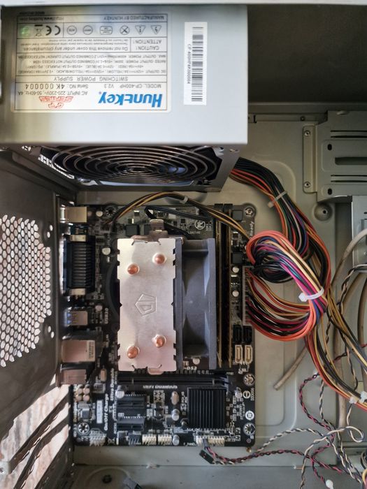 Intel Core i5-4590 озу dd3 12 gb gigabyte h-81