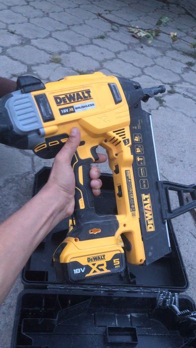 dewalt гвоздезабивной пистолет