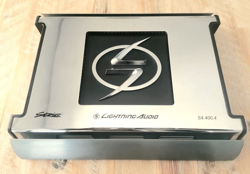 LIGHTNING AUDIO  - statie auto - amplificator audio