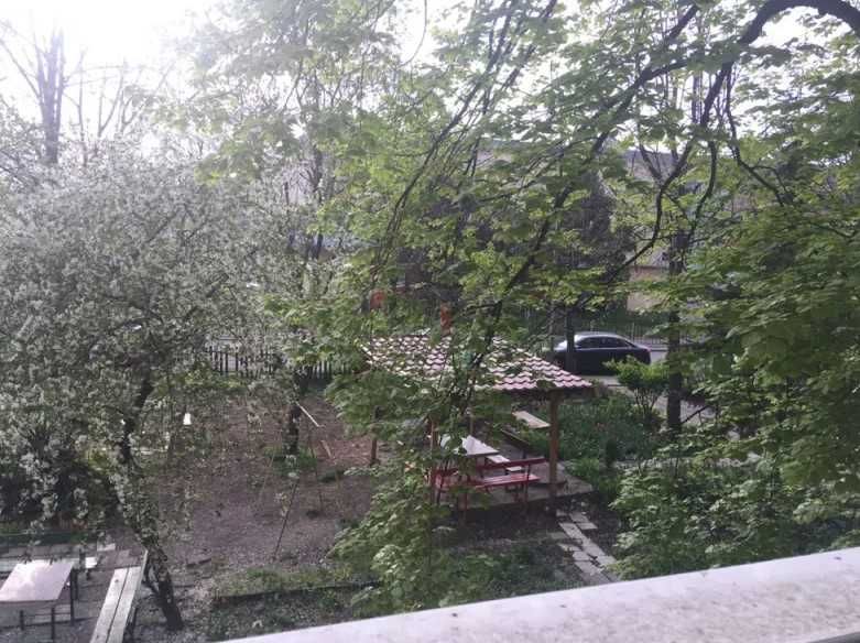 Дава се под наем Двустаен апартамент в Бургас, Изгрев - 80 кв.м за 102 € - Снимка #9