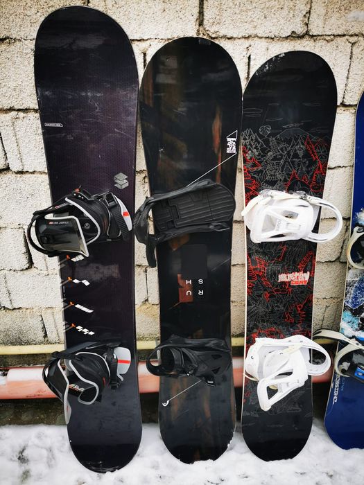 Vand placa placi snowboard in stare buna