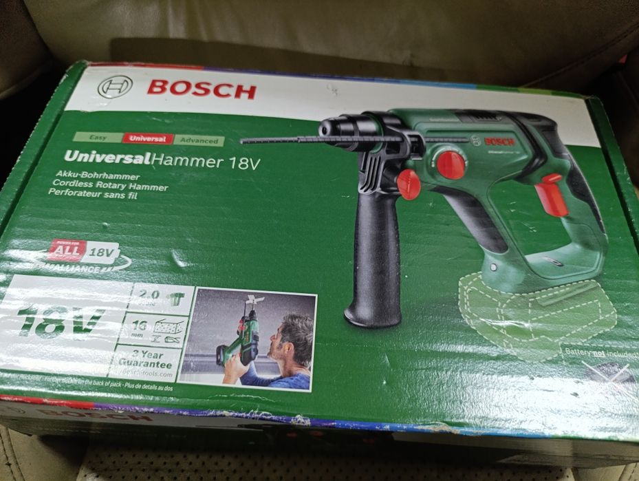 Акумулаторен перфоратор БОШ / Universal Hammer 18V