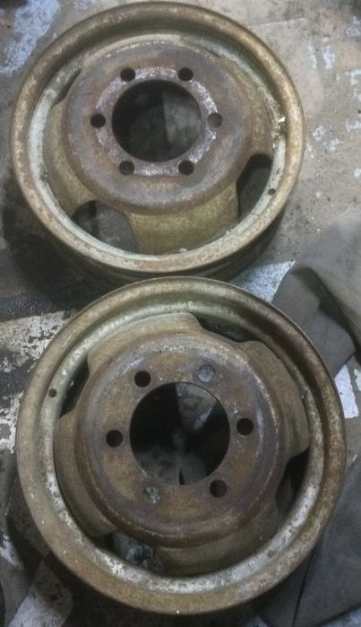 Диски Газель два штуки по 5 тысяч