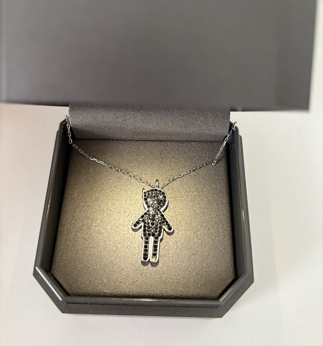 Lant Swarovski model baiat