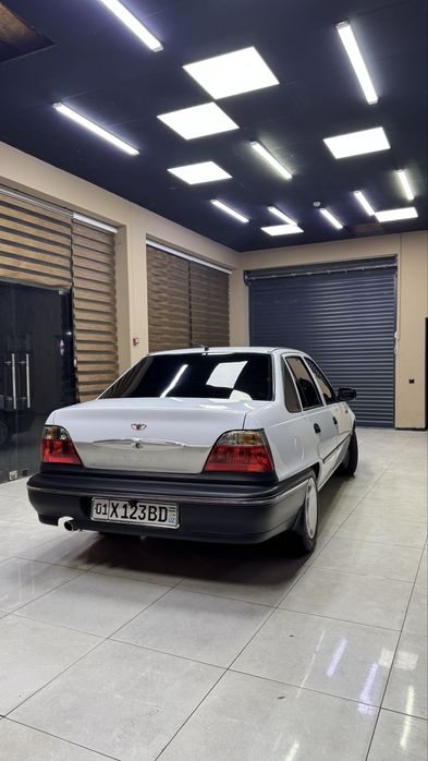 Nexia 1 super konsaner sotiladi