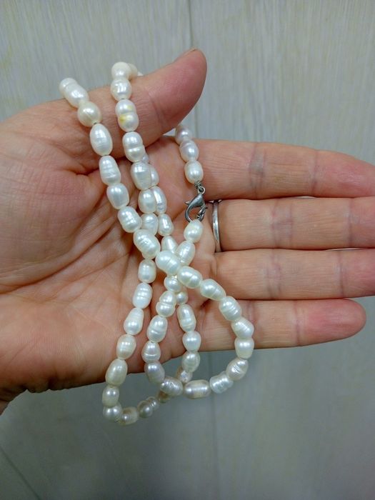 Марварид  сотилади