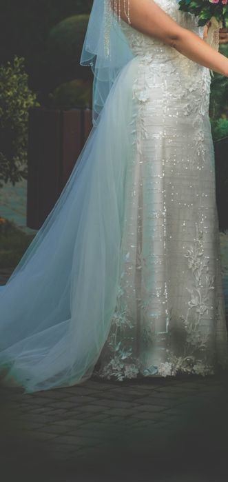 Rochie de mireasa cu trena atasata